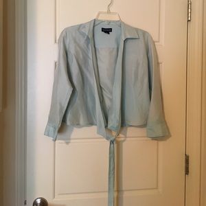 Sz 2 Ann Taylor Cropped Blouse