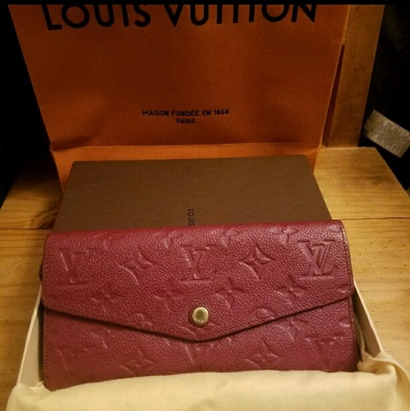 Louis Vuitton Curieuse Wallet - EUC - Picture 3 of 16