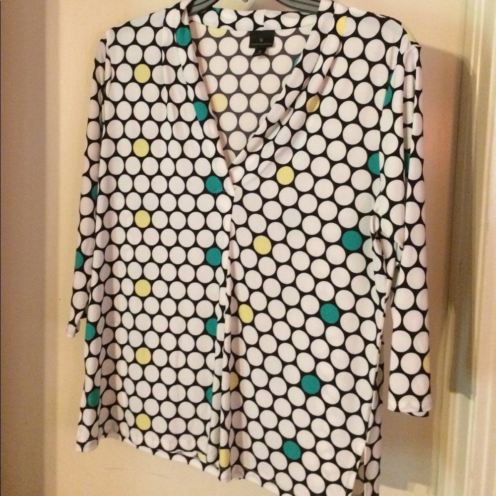 Worthington shirt w/ v neck & 3/4 length sleeves