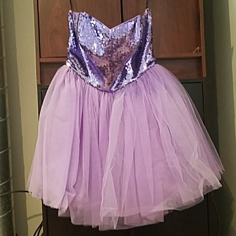 Betsey Johnson Collection lavender dress size 8