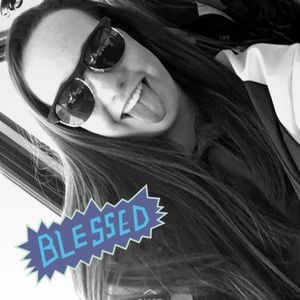 Meet your Posher, Madyson