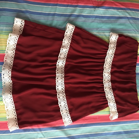 Dress - Picture 1 of 3