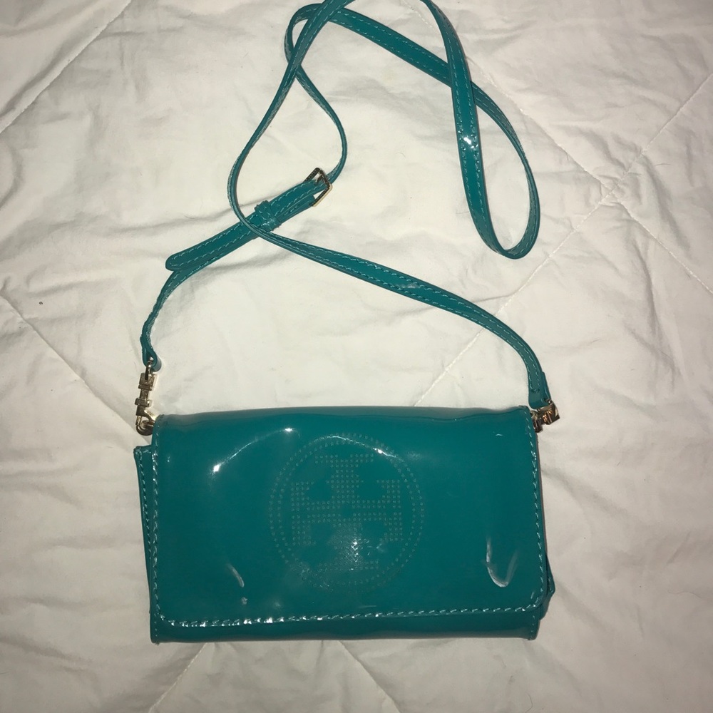 Adorable Tory Burch Satchel