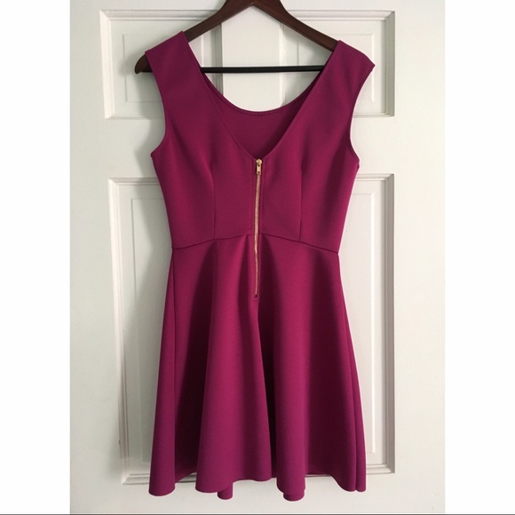 AQUA 🍓 Sexy Skater Dress Sz M - Picture 2 of 2