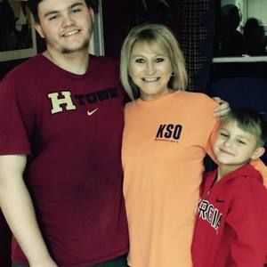 Meet your Posher, Melissa