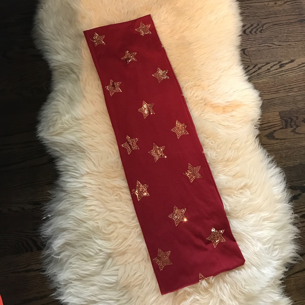 Garnet and gold Infiniti scarf (NWT)