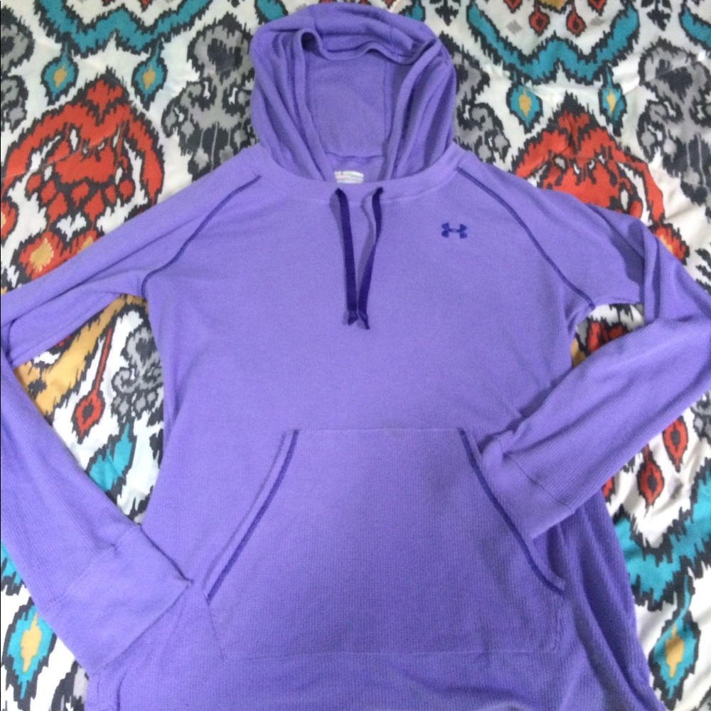 Woman's large hooded thermal All seasons shirt