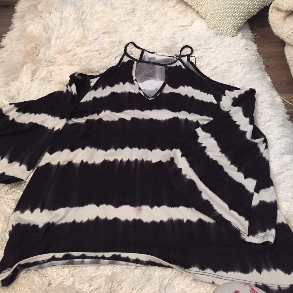 Tie dye cold shoulder top