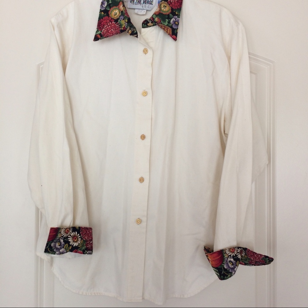 VINTAGE Floral/Cream Button Down