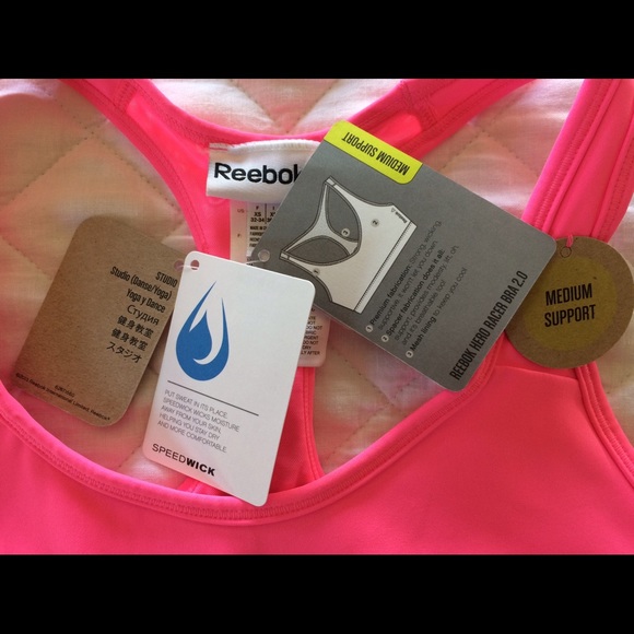 NWT Reebok Avon 39 Sports Bra - Hot Pink - Picture 3 of 3