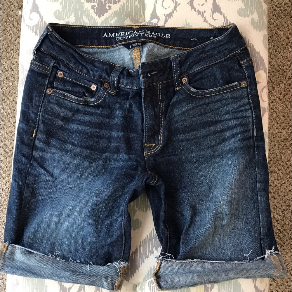 Bermuda Jean Short