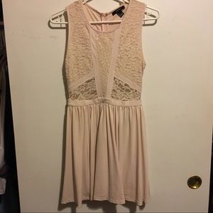 Forever 21 pale pink lace dress
