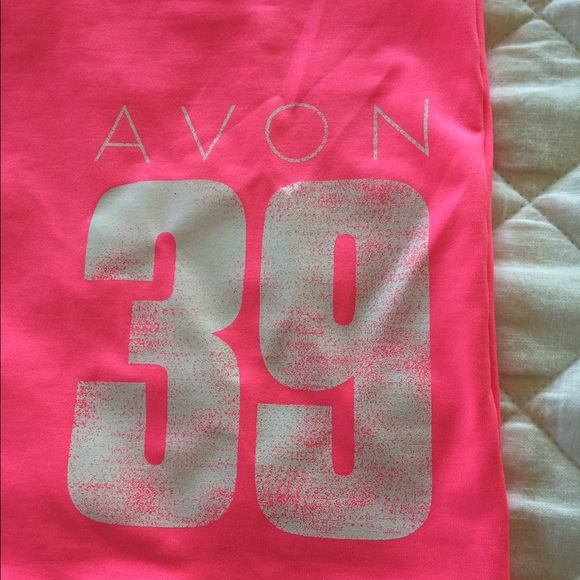 NWT Reebok Avon 39 Tank Top - Picture 3 of 3