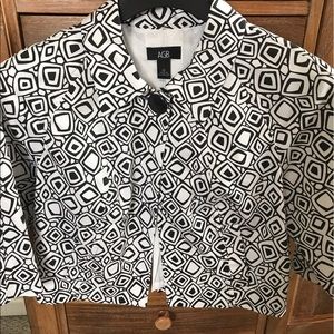 Women's Cropped Blazer Size 12