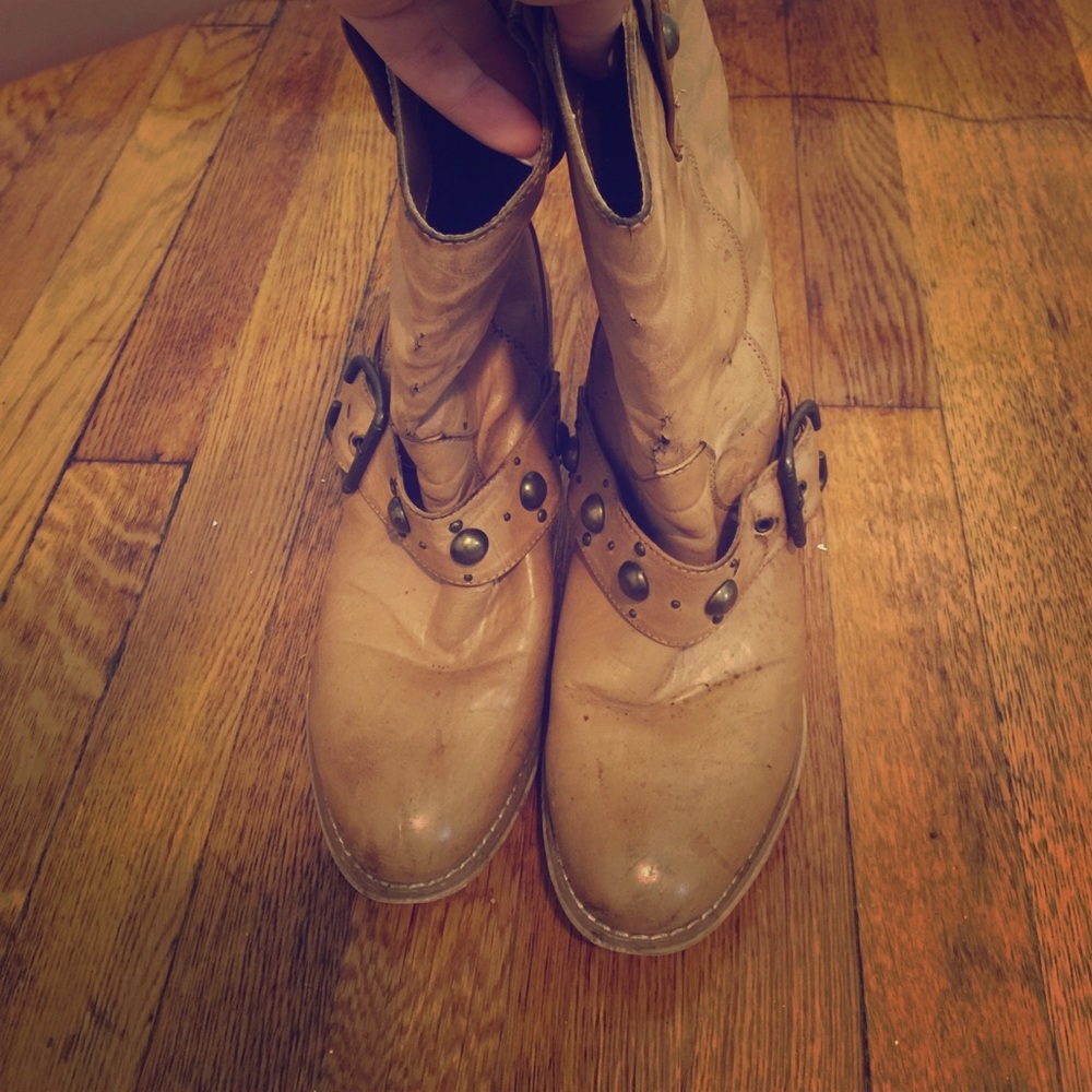 Worn used cowgirl boots