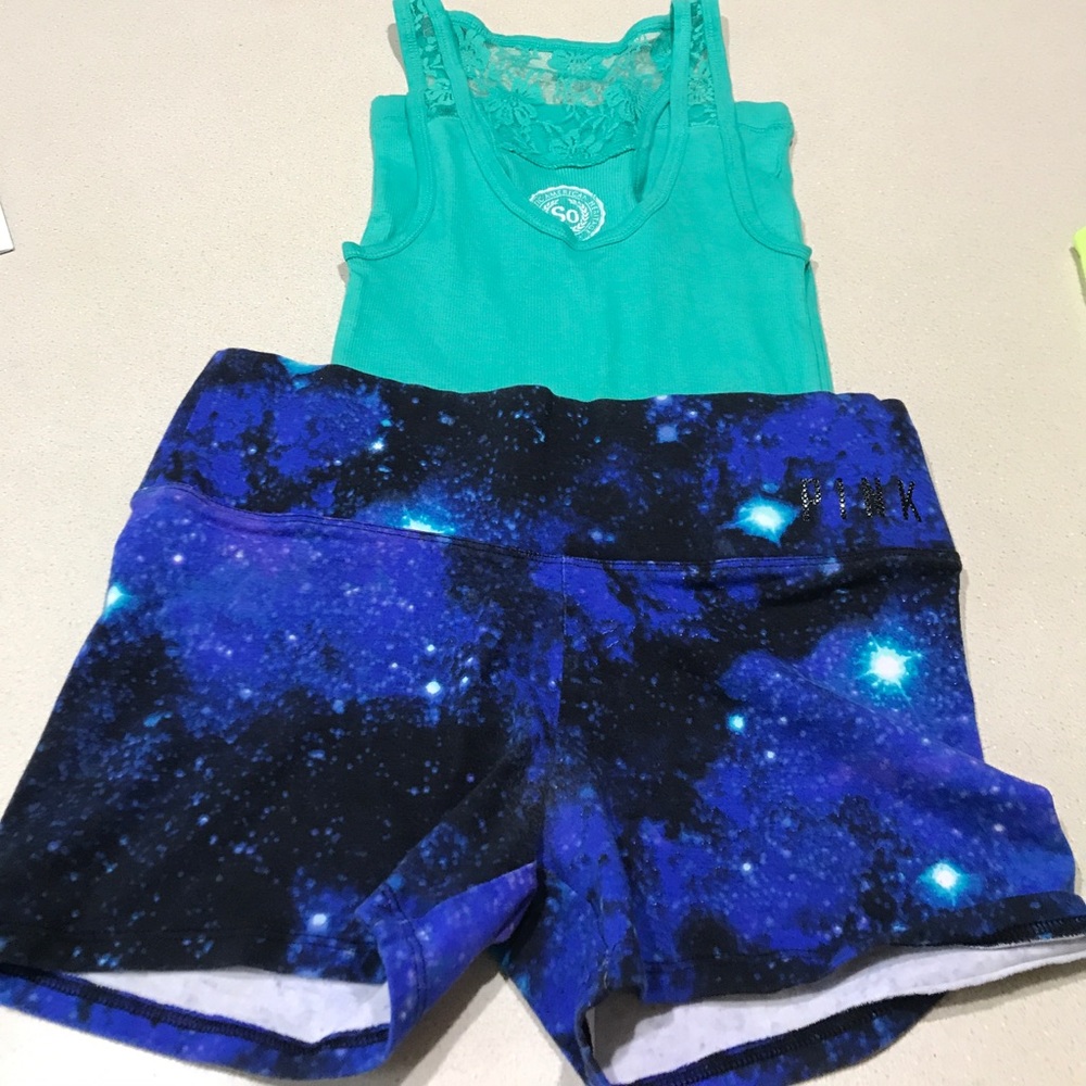 NWOT 🌺 PINK galaxy yoga shorts and  lace tank
