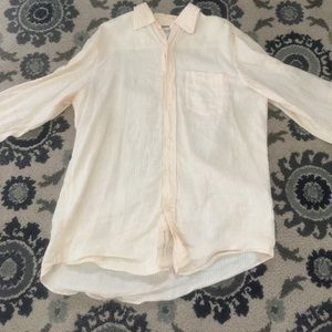 Nice linen button down!