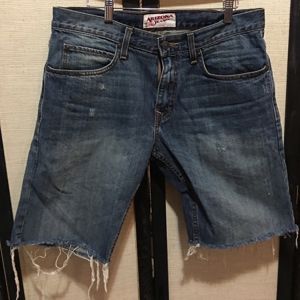 Arizona Cut Off style denim shorts 32
