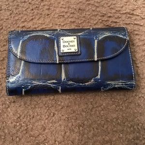 Dooney & Burke wallet