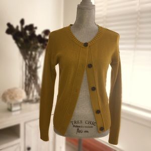 ANN TAYLOR LOFT: Knit Cardigan.
