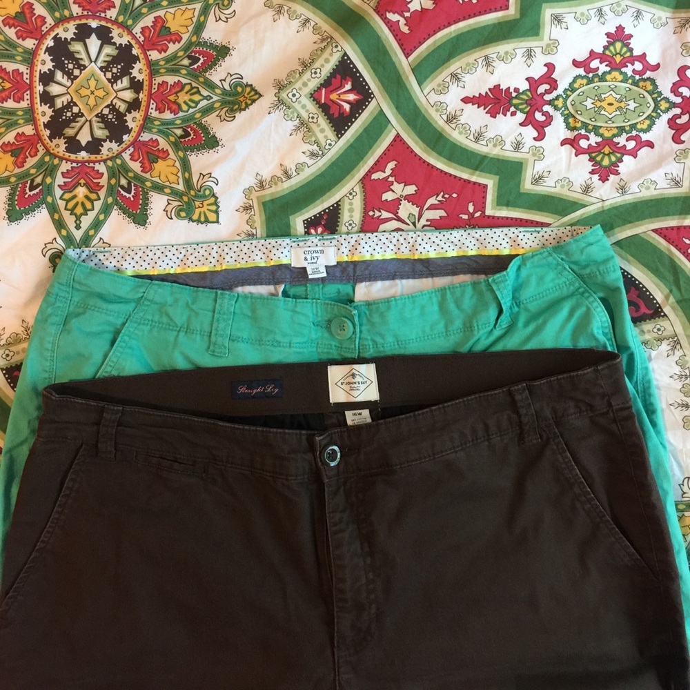 Bundle of size 16W casual pants