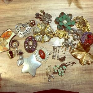 Broken jewelry supplies embellishments