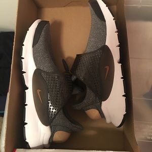 Nike Sock Dart SE