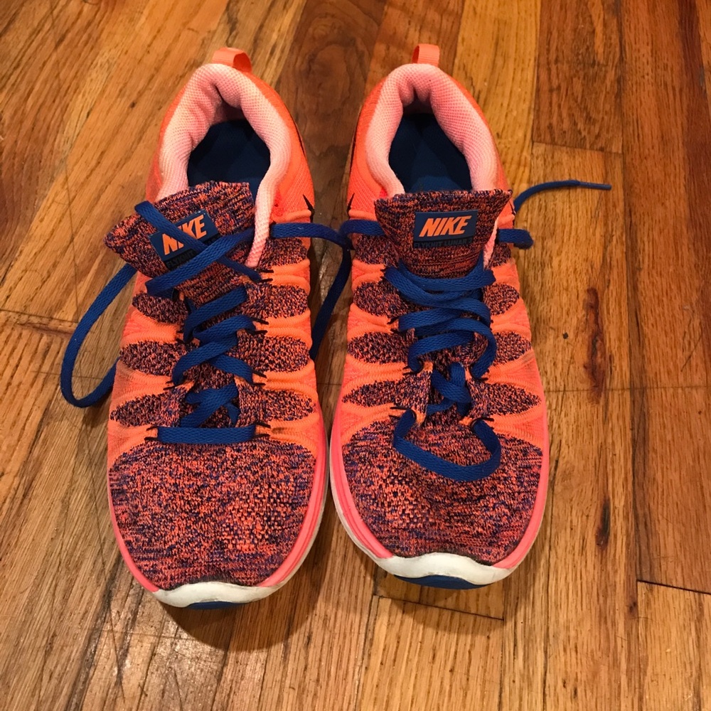 Women's Nike Running Shoes size 10