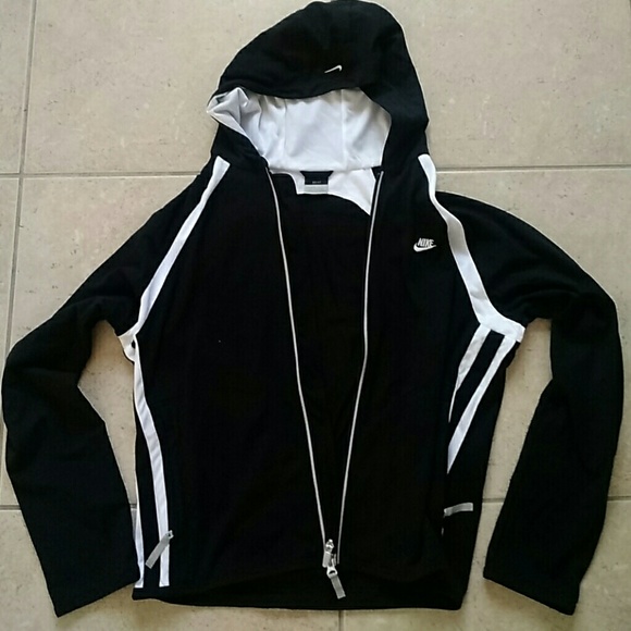 Nike Dri-FIT jacket - Picture 3 of 4