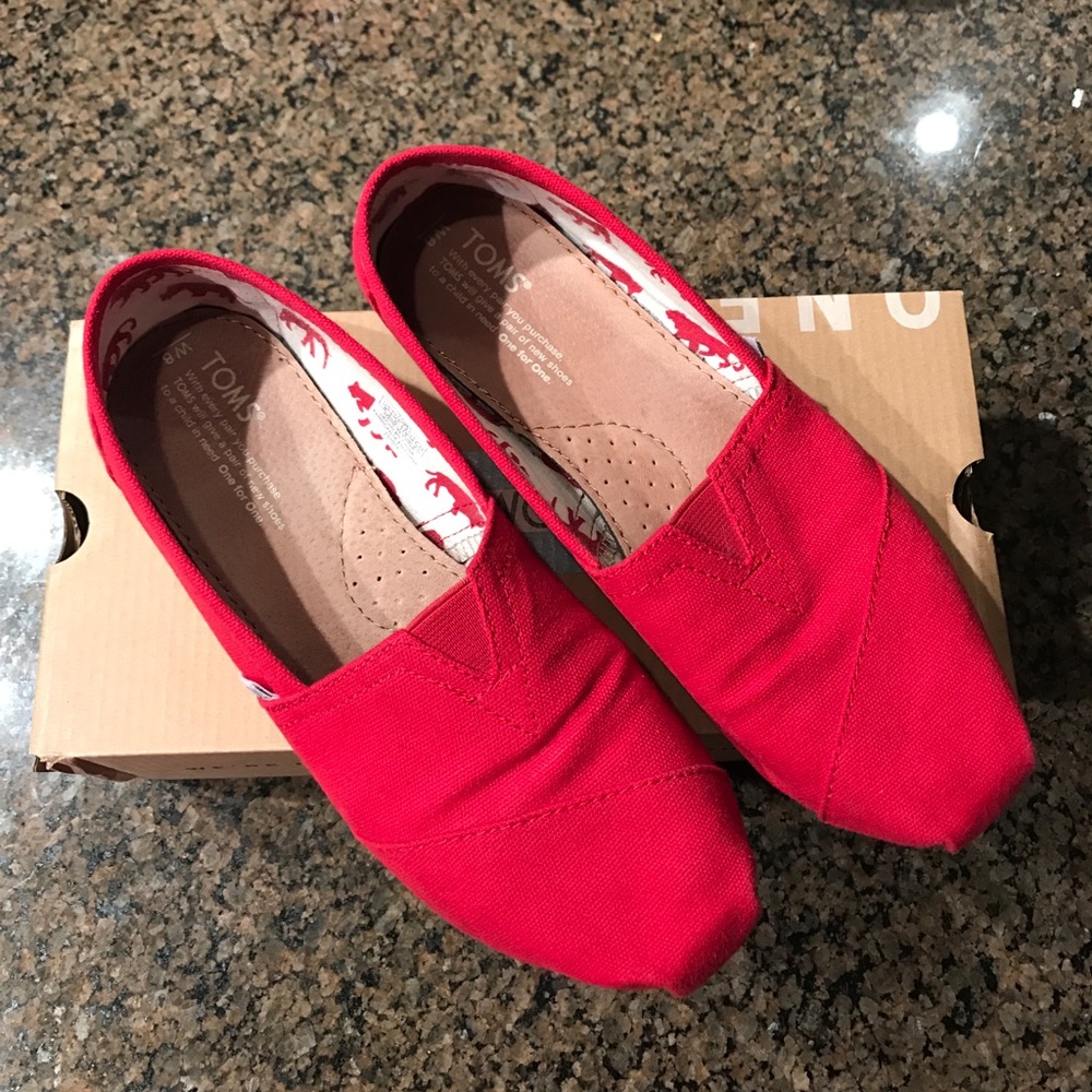Classic Canvas TOMS