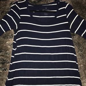 BLUE AND WHITE STRIPED LONG SLEEVE