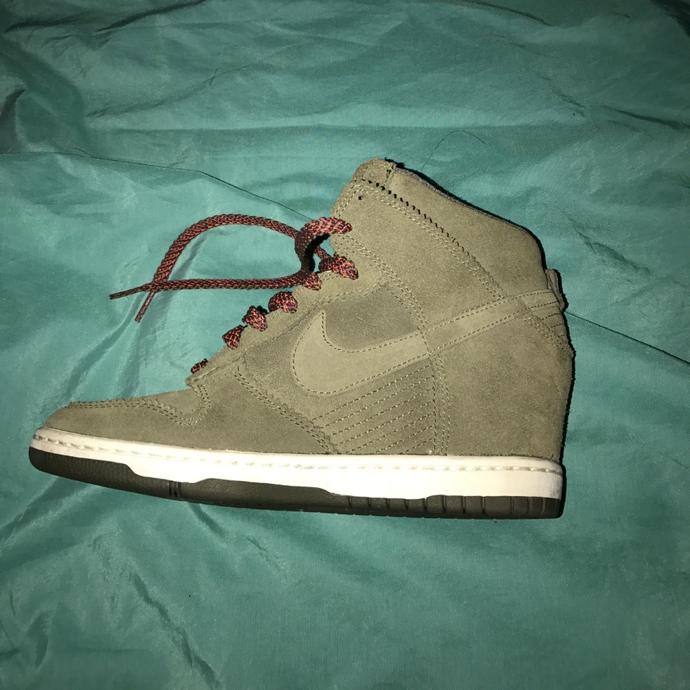 Suede Nike wedge sneakers