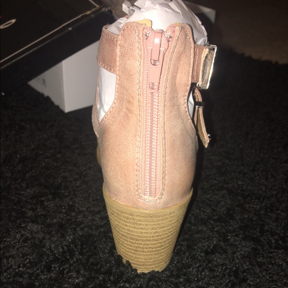 NEW Blush strapped booties ❤️ - Picture 8 of 8