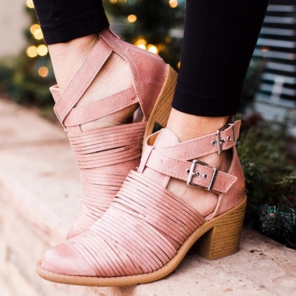 NEW Blush strapped booties ❤️ - Picture 4 of 8