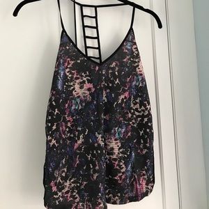 Lightweight lululemon tank