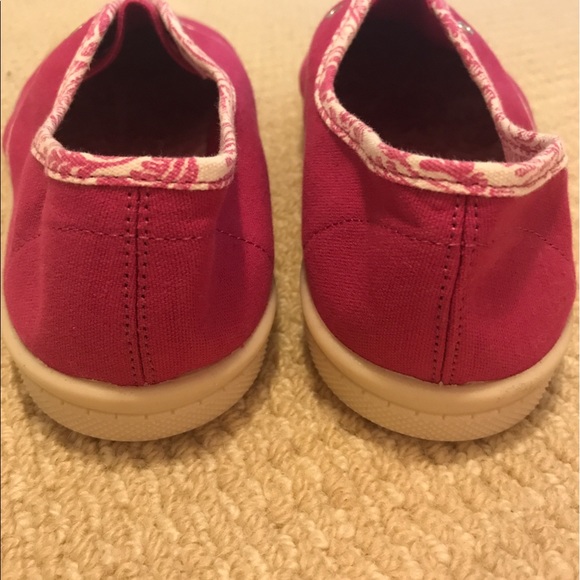 2 for 1 Tucker + Tate slide sneakers - Picture 5 of 8