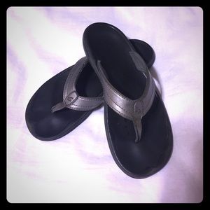 Olukai Ohana flip flops