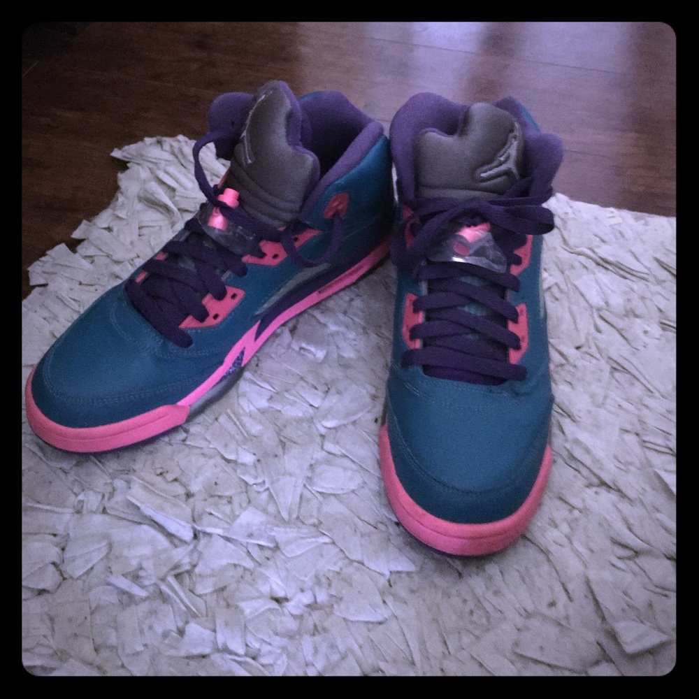 Girls Y7 Jordan 5 Retro