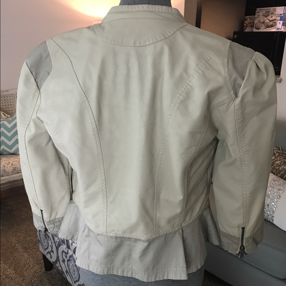Daytrip jacket - Picture 2 of 6
