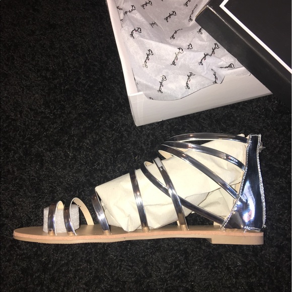 Sold - Picture 7 of 8