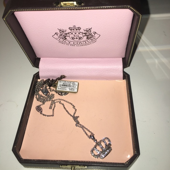 Juicy couture crown necklace - Picture 1 of 1