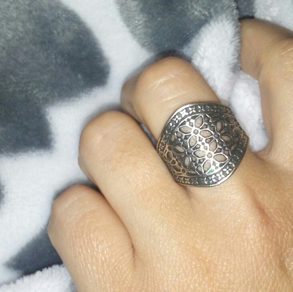 Premier Designs Jewelry - Premier Design Jada Size 9