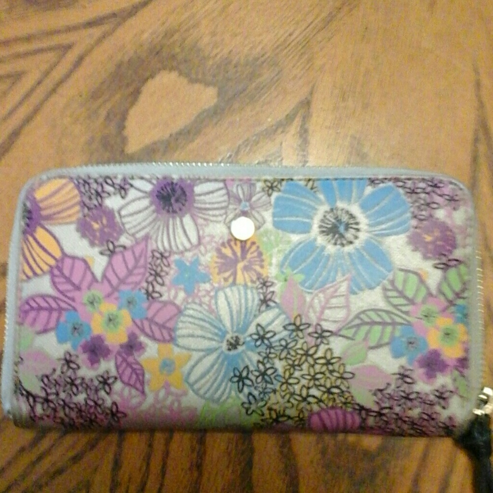 Floral wallet
