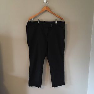 Limited cropped black slacks