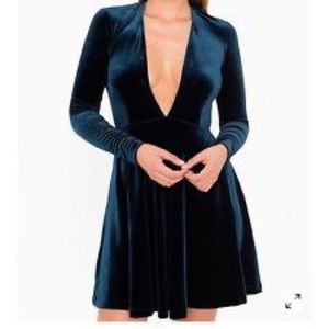 Black Deep V Velvet Dress