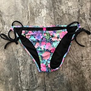Victoria's Secret bikini bottoms!
