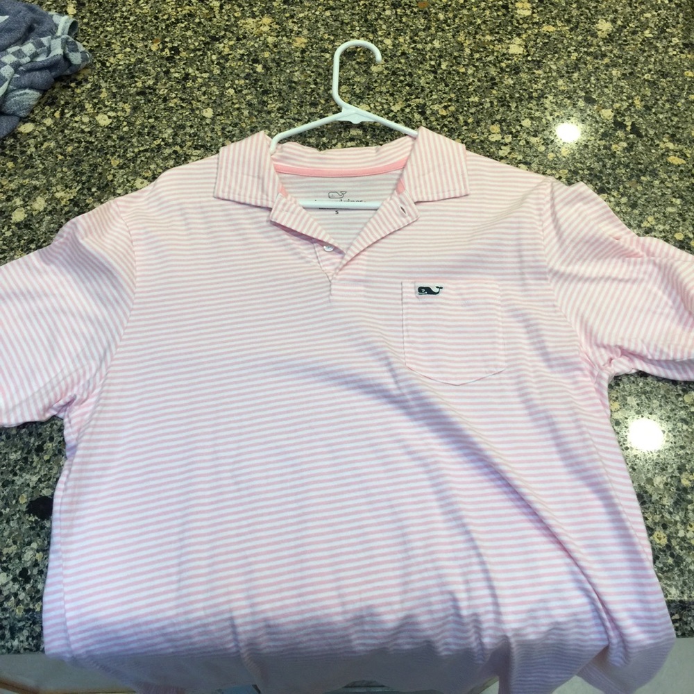 Small vineyard vines polo