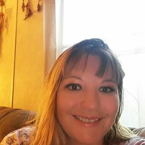 Meet your Posher, Becca