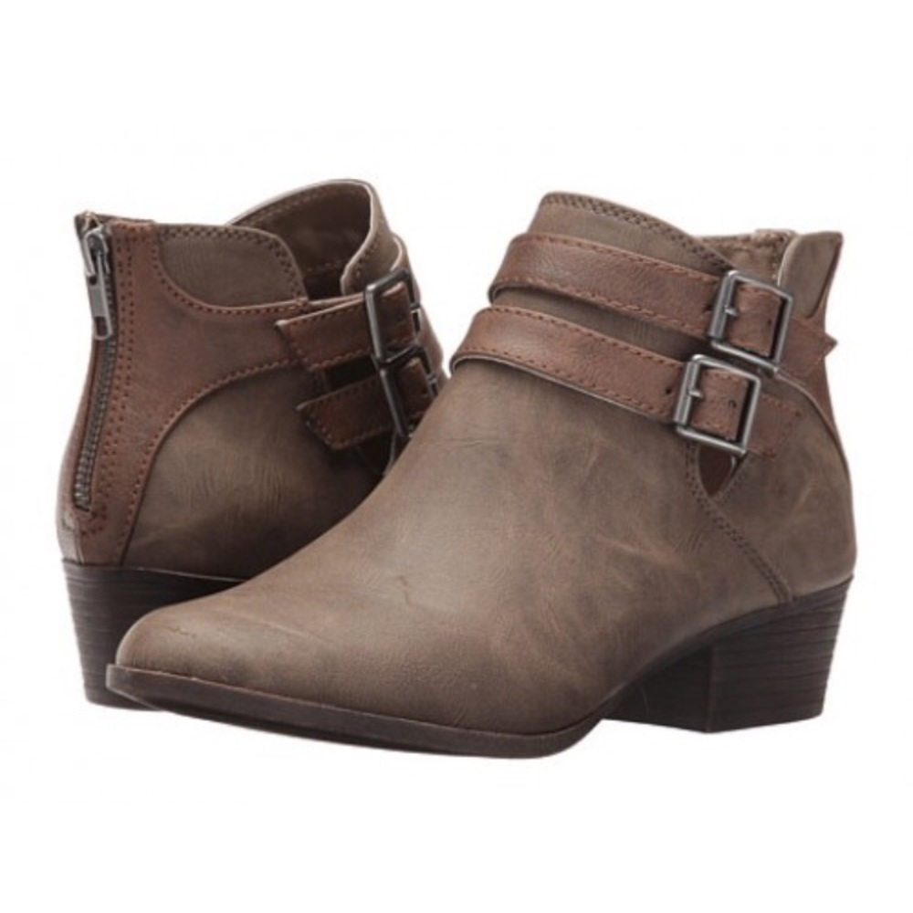 🆕 Madden Girl size 7 booties! NEVER WORN‼️