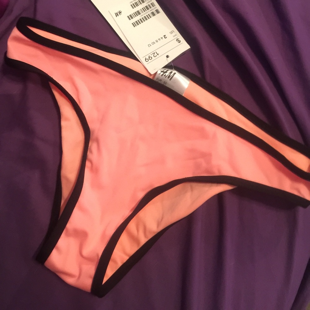 Brand new bikini bottoms